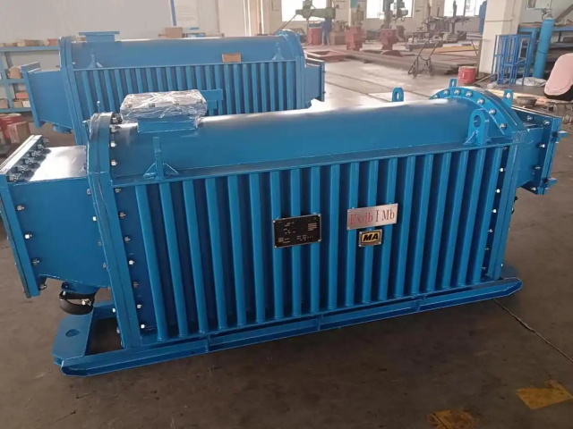 钦南矿用隔爆干式变压器